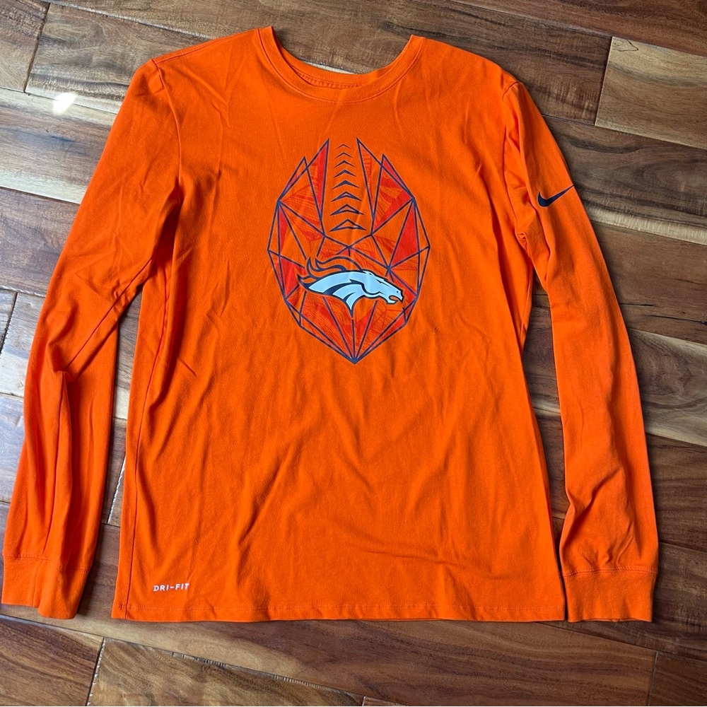 Nike DRI-fit Denver Broncos Long Sleeve Tee